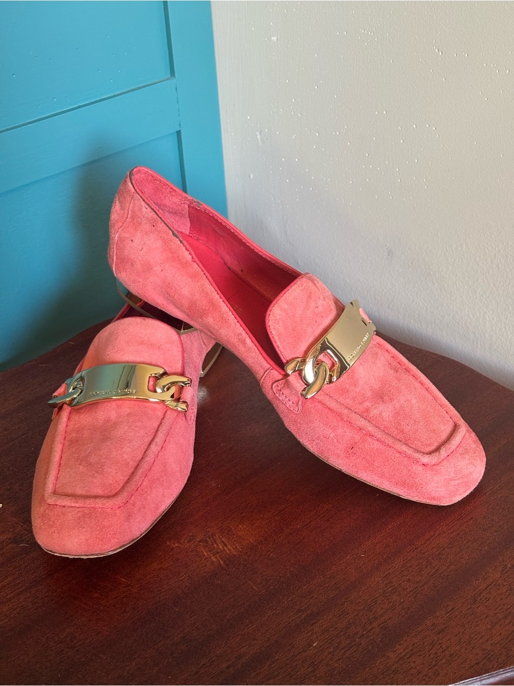 Donald J. Pliner Coral Pink Suede Loafers with Gold Hardware Size 6.5